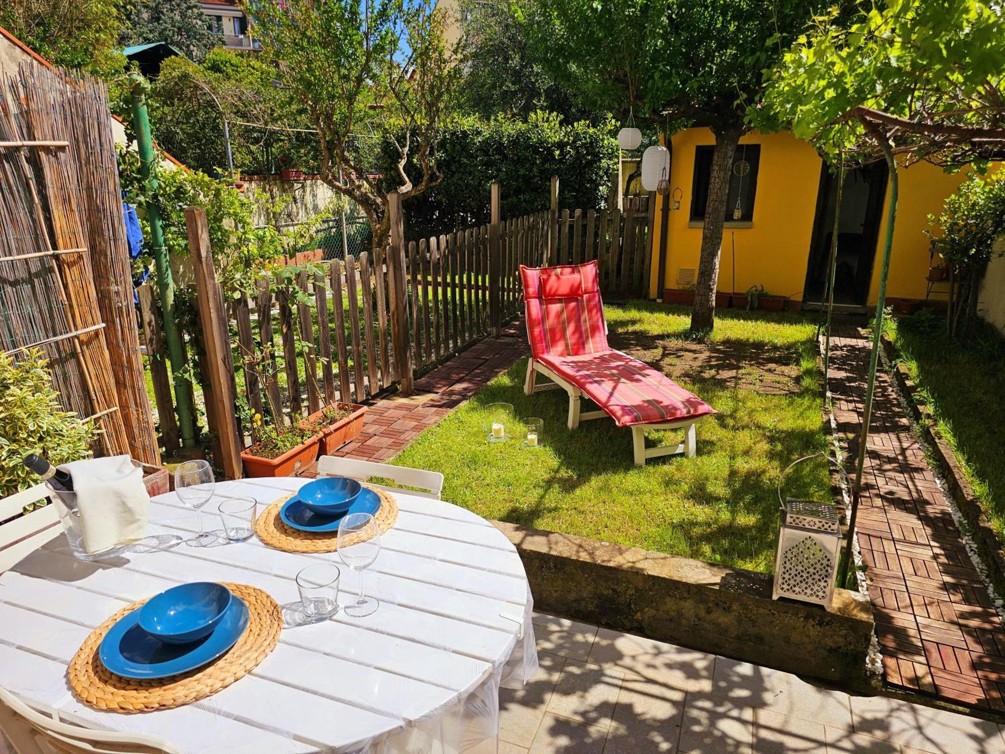 Alice'S Garden Apartment Флоренция Екстериор снимка